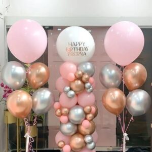 Giant customized balloons