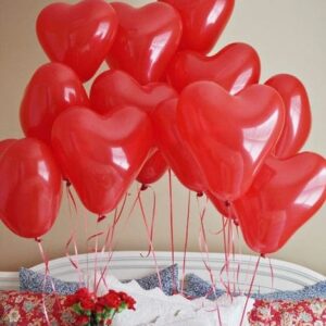 Red heart balloons bouquet
