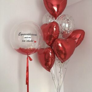 Red features customized balloon